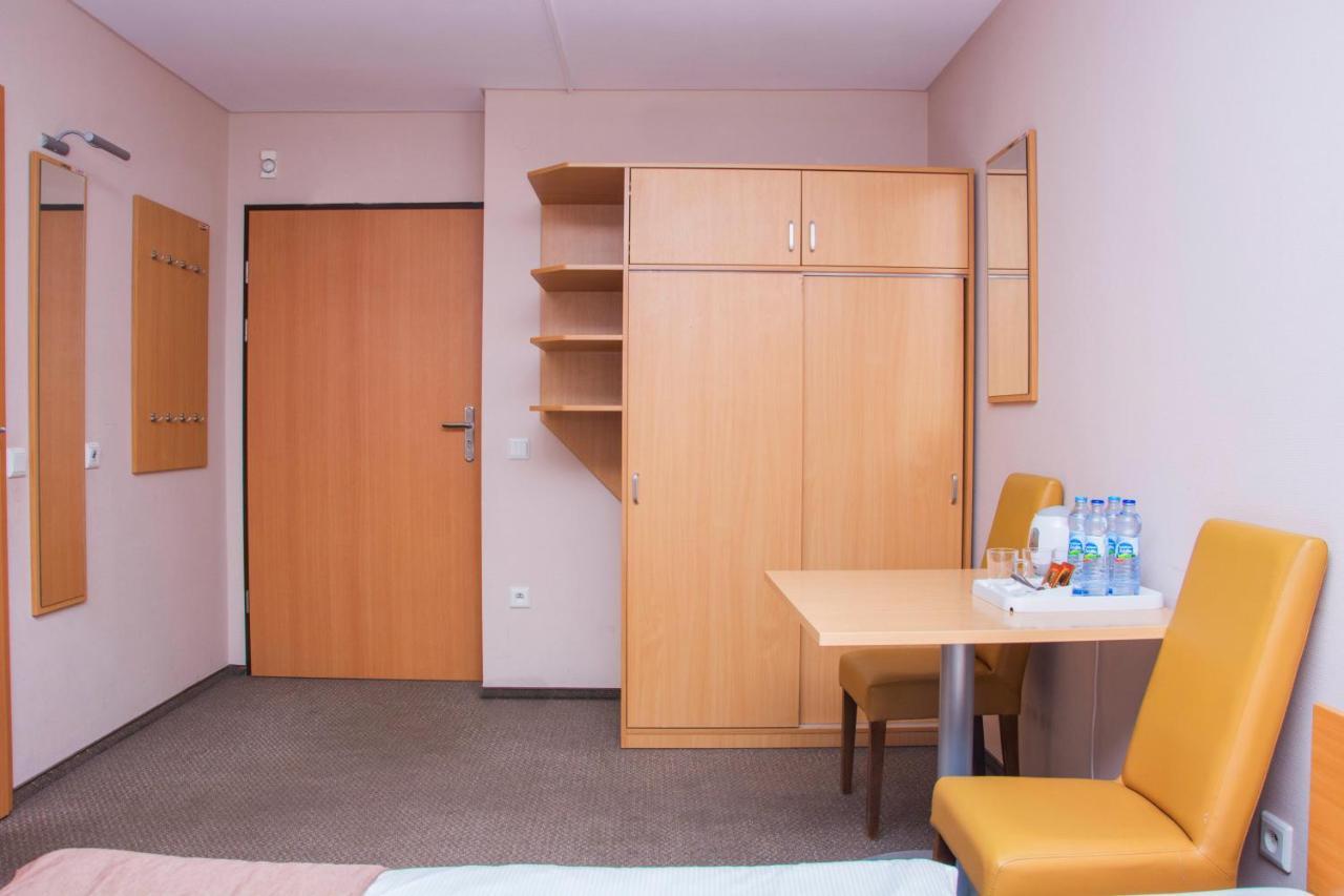 Hotel Ziemowit à Jarnołtówek Extérieur photo