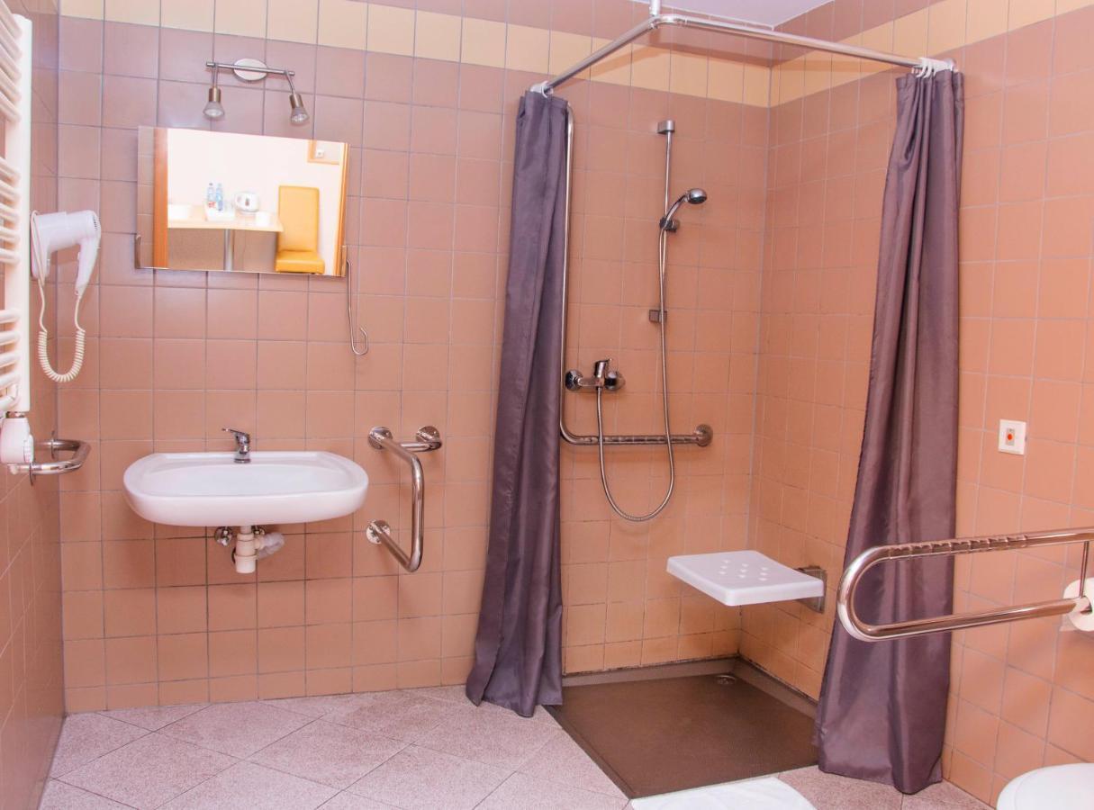 Hotel Ziemowit à Jarnołtówek Extérieur photo