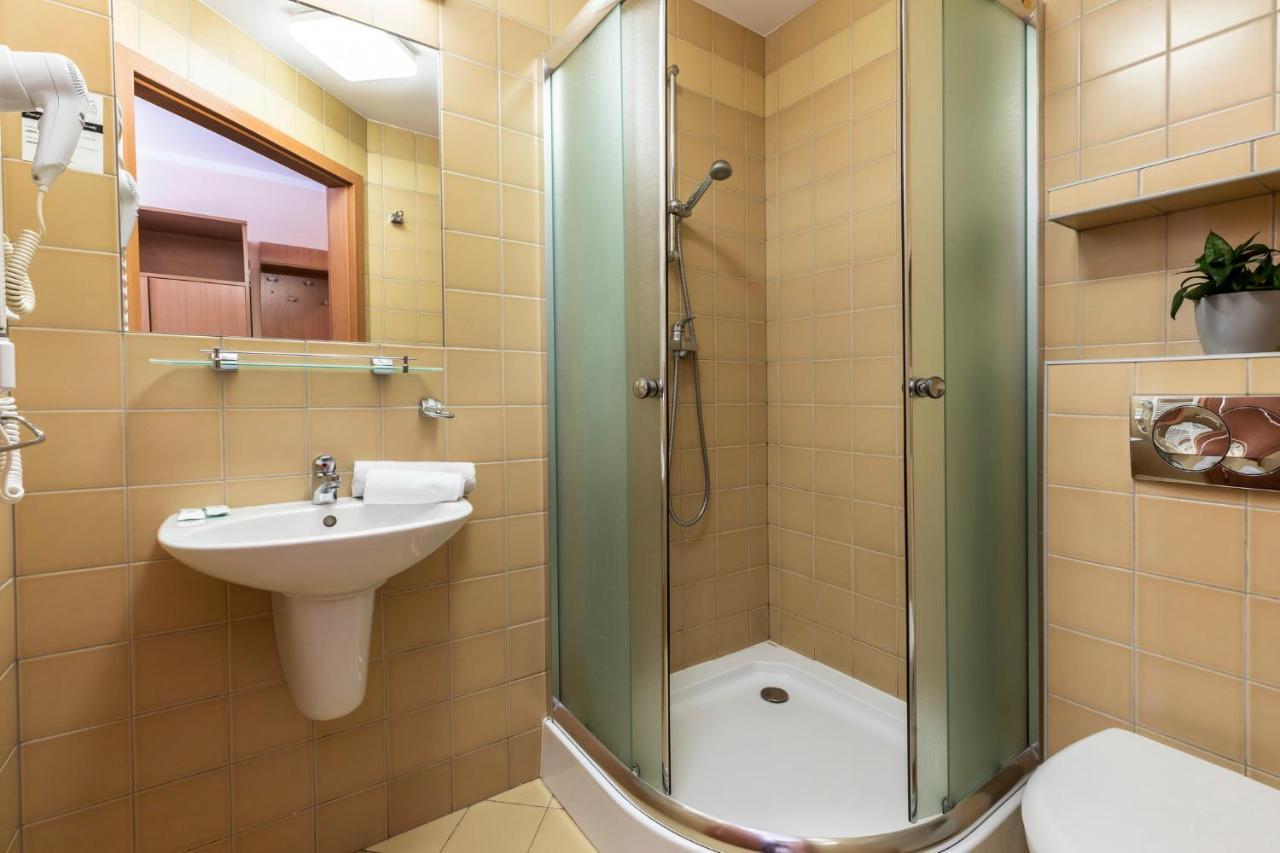 Hotel Ziemowit à Jarnołtówek Extérieur photo